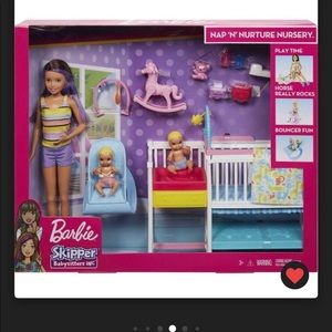 Skipper Nap n Nurture set. Like New condition